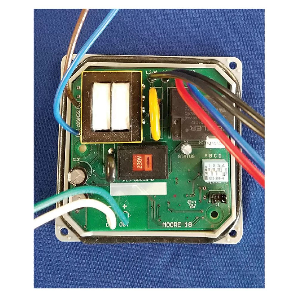 Moore Automation Moore 18 Multi-Line Feed Controller