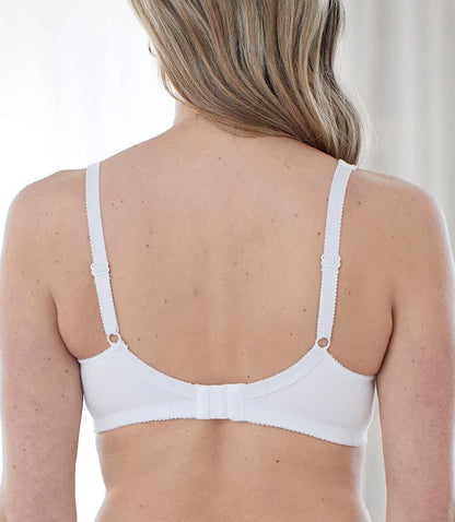 Comfortable Wireless Cotton Bra with Unlined Seamed Cups