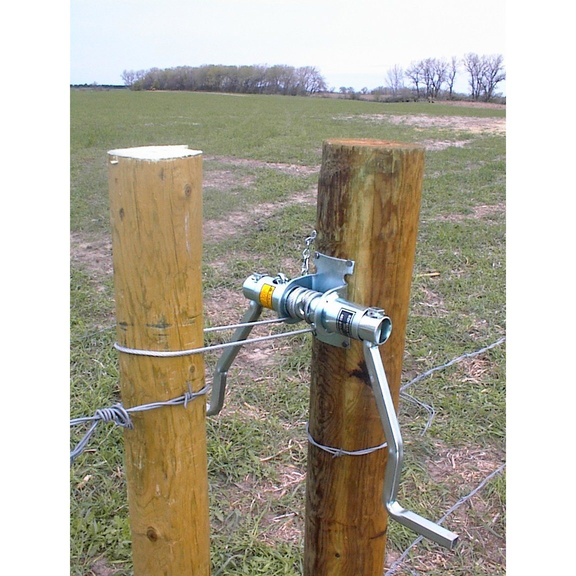 Barbed Wire Gate Closer