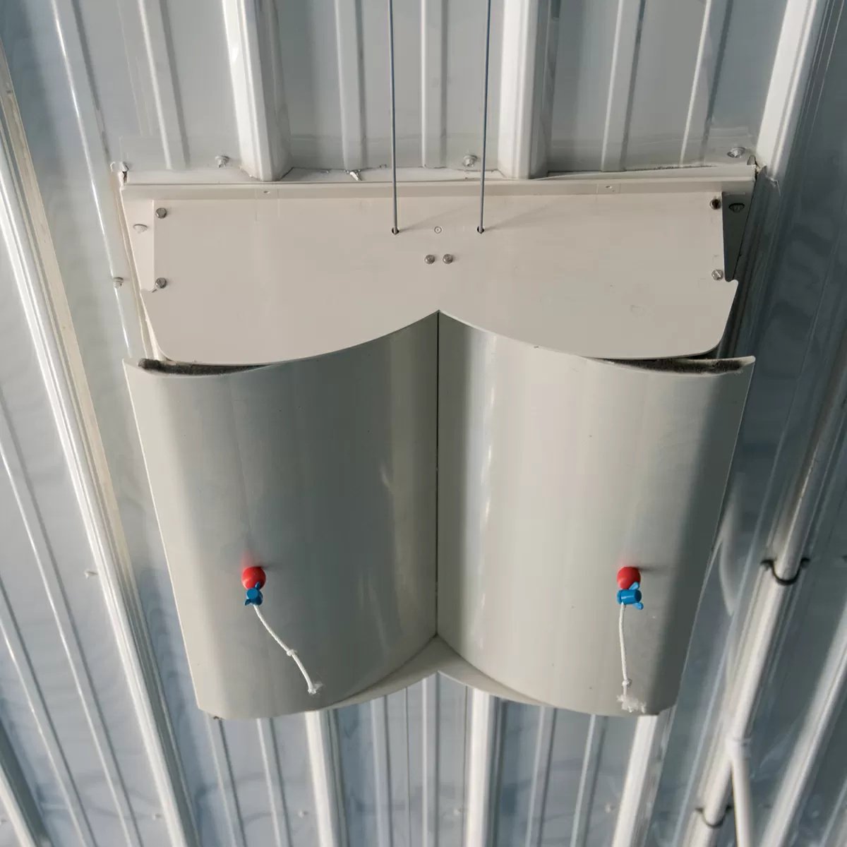 AP® Actuated 2-Way Plastic Ceiling Inlet - 2,500 CFM