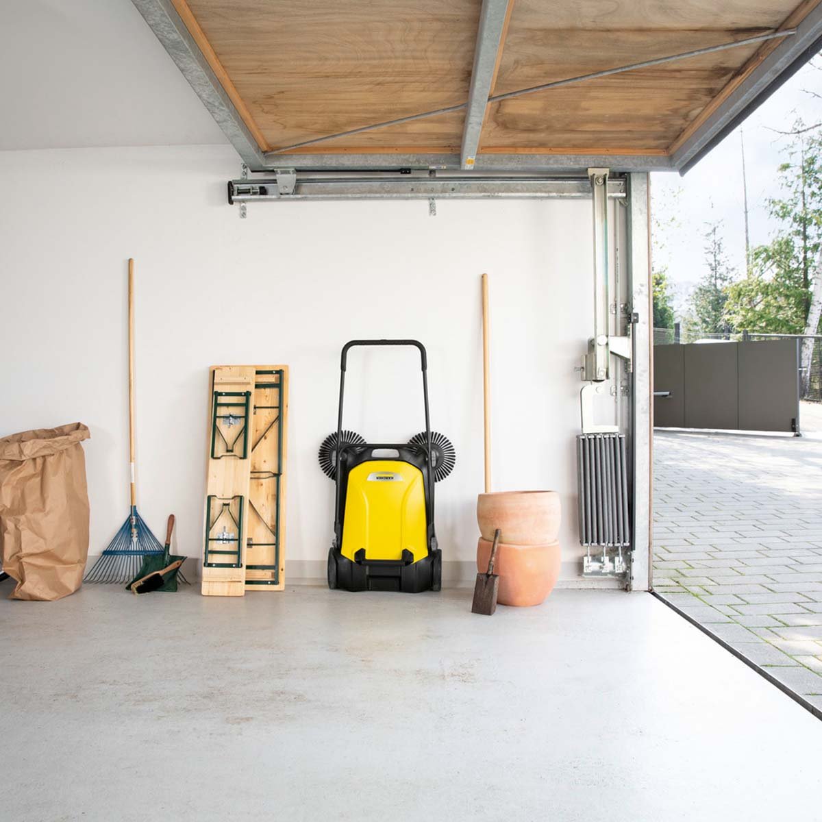 Karcher S 4 Twin Sweeper